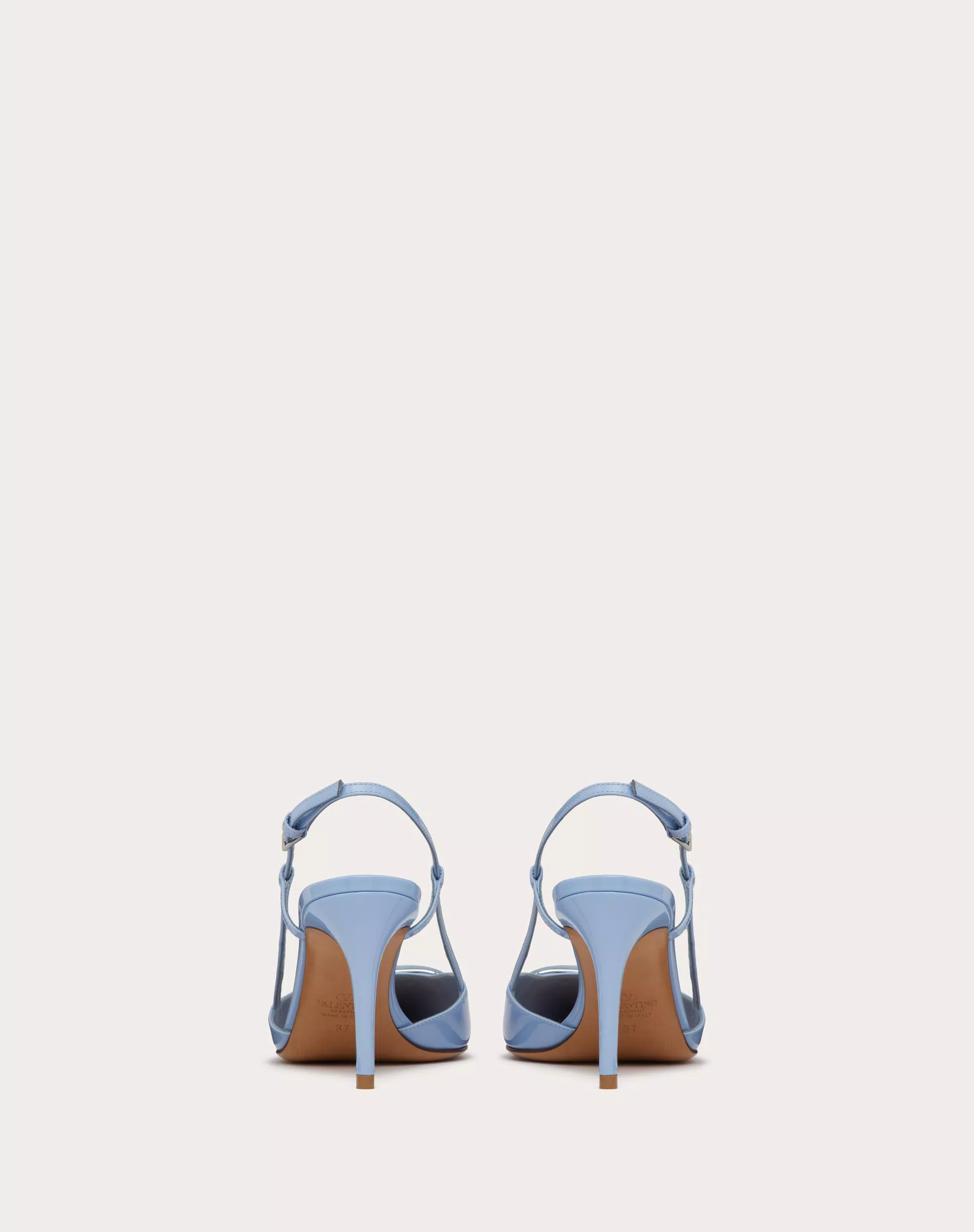 VLOGO SIGNATURE PATENT LEATHER SLINGBACK PUMP 80MM / 3.15 IN.